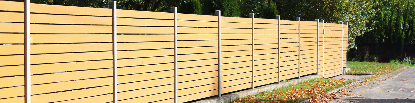 Fencing that Withstands Severe Weather Banners